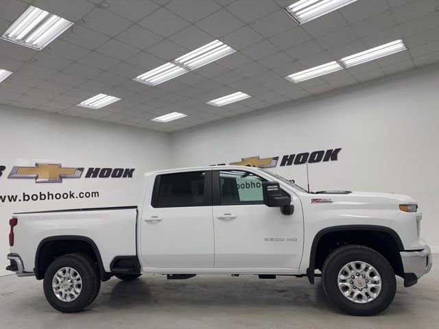 New 2026 Chevrolet Silverado 2500 LT w/ True North Edition AWD/4WD image 4
