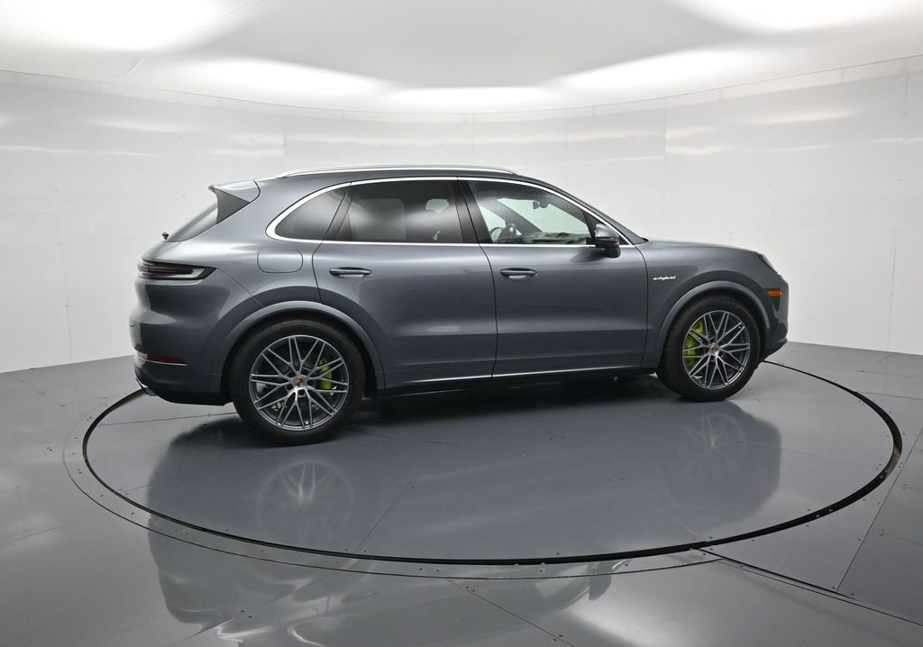 New 2026 Porsche Cayenne E-Hybrid AWD/4WD image 31