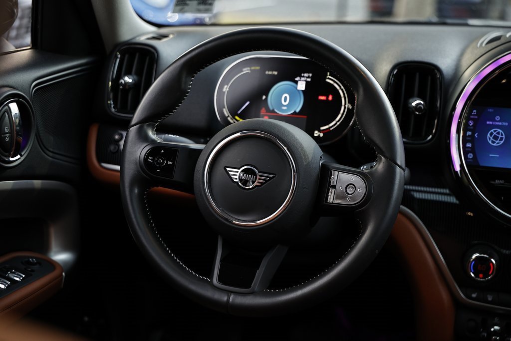 Used 2023 MINI Cooper Countryman SE w/ Signature Upholstery Package image 27