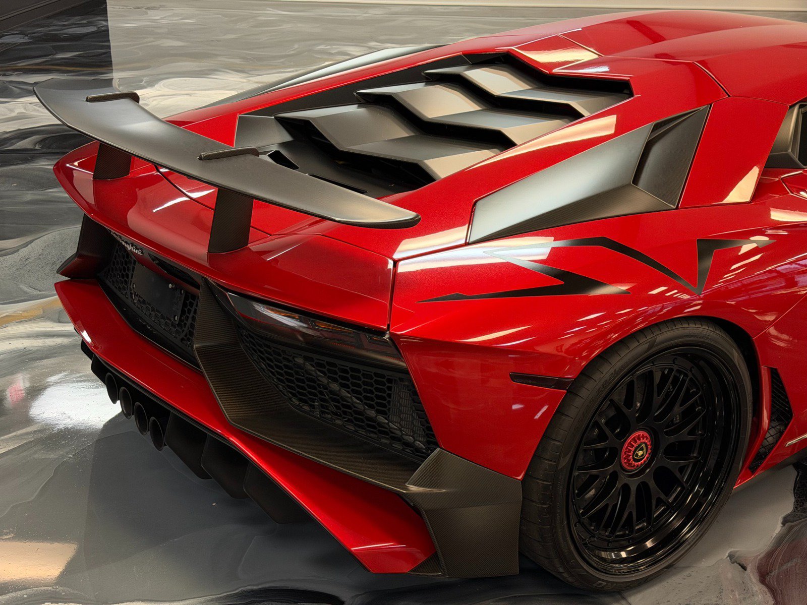 Used 2017 Lamborghini Aventador LP 750-4 Superveloce AWD/4WD image 11