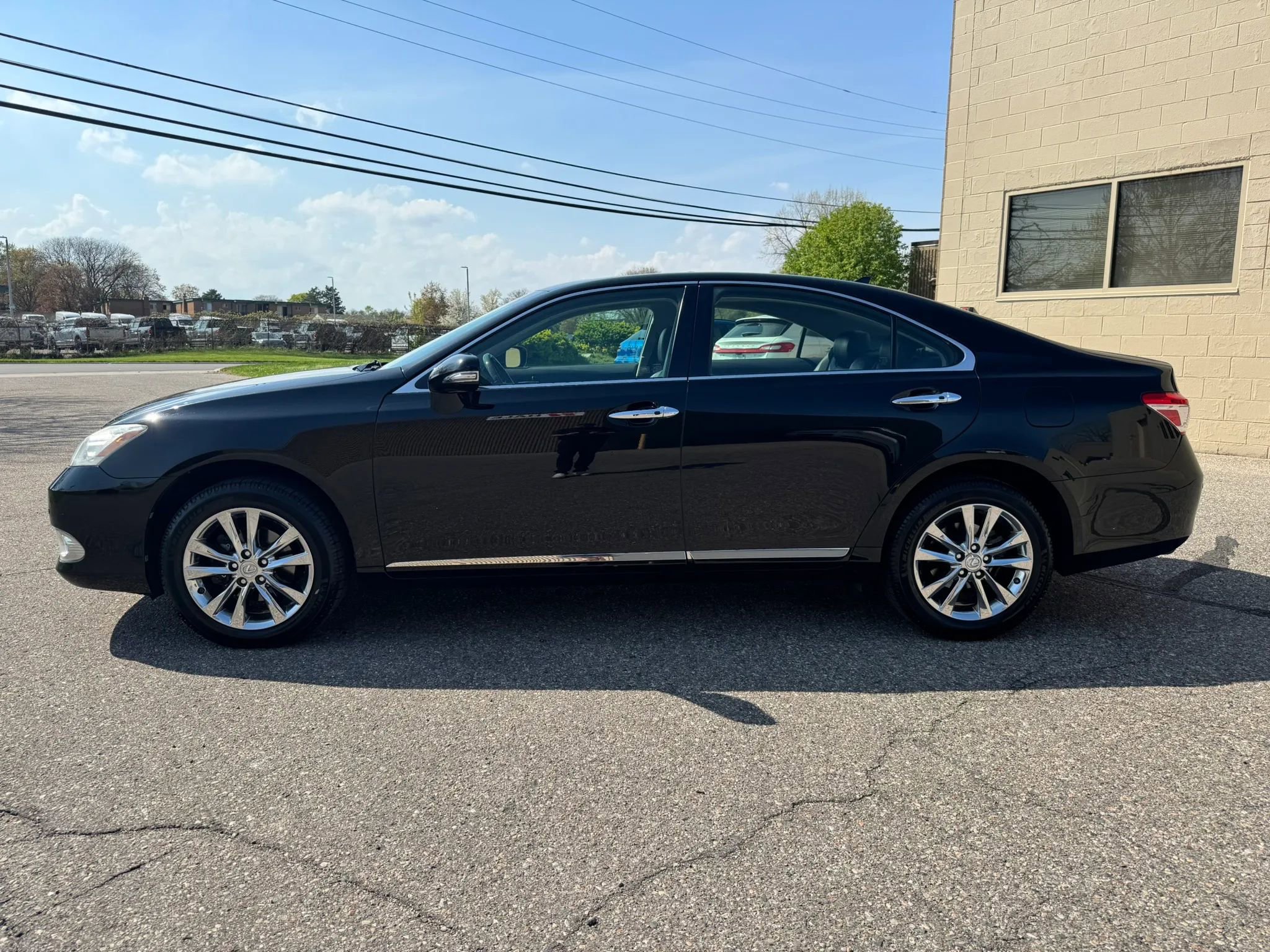 Used 2011 Lexus ES 350 FWD image 5