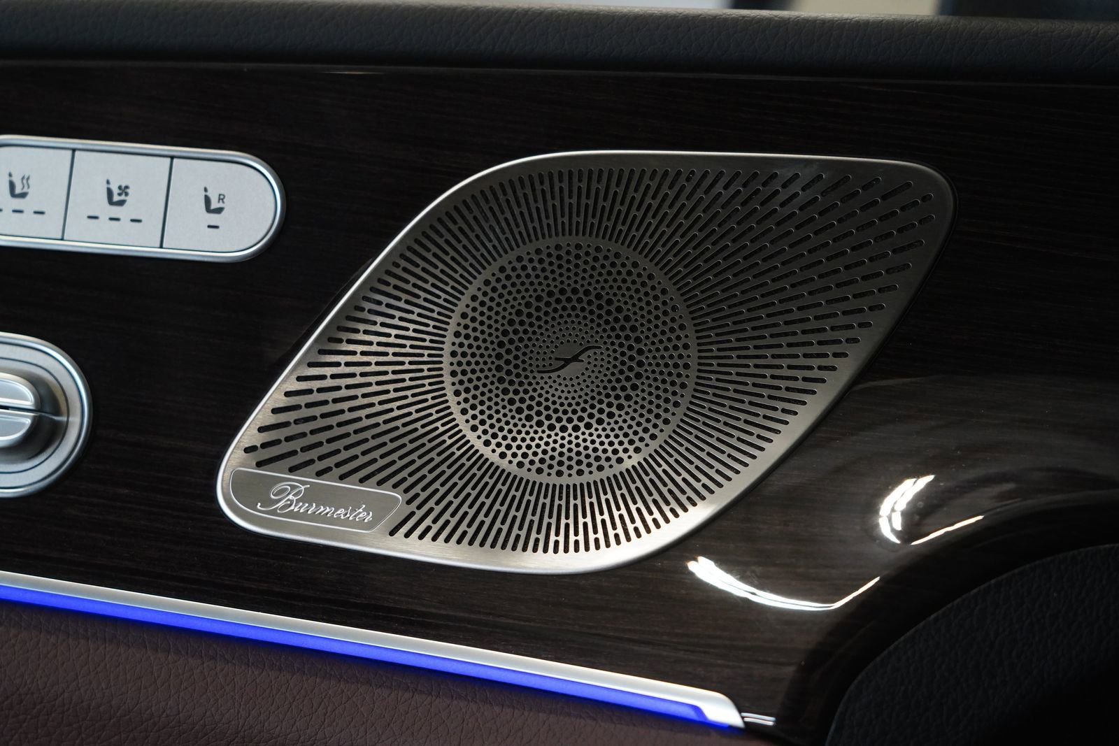 New 2026 Mercedes-Benz GLS 450 4MATIC image 32