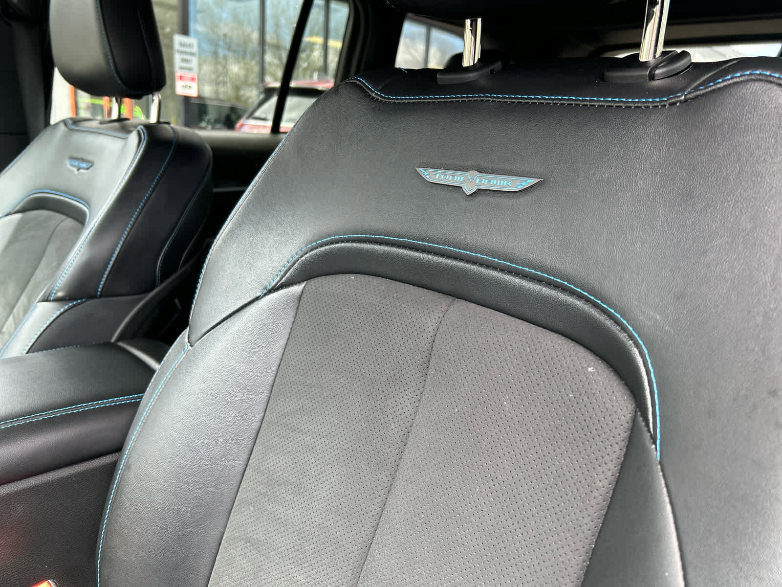 Used 2022 Jeep Grand Cherokee Trailhawk image 13