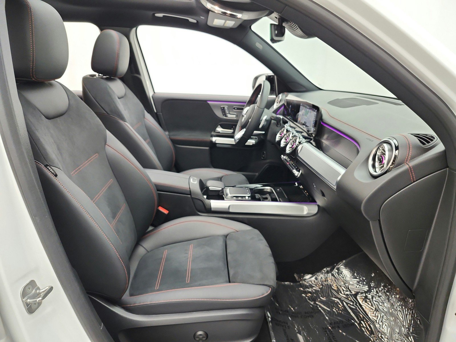 Used 2023 Mercedes-Benz EQB 350 4MATIC SUV image 27