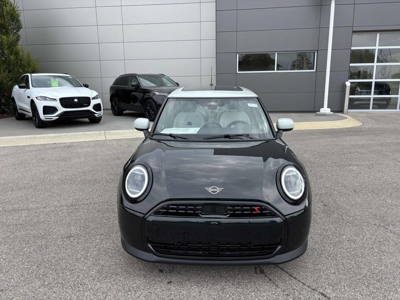 New 2026 MINI Cooper S FWD image 2