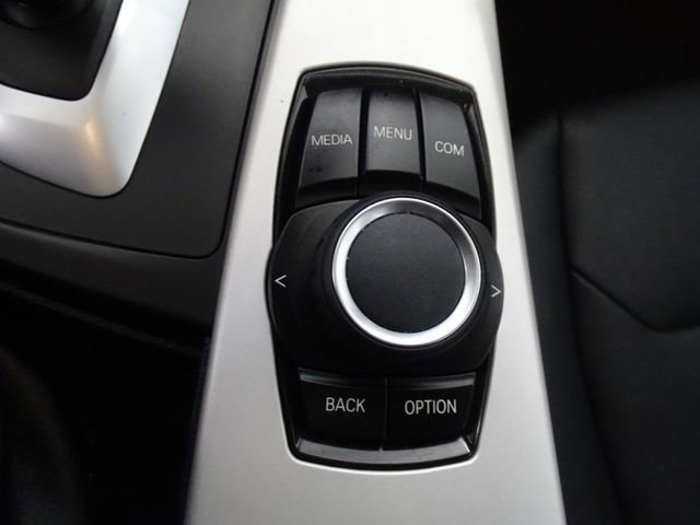 Used 2018 BMW 320i xDrive Sedan w/ Convenience Package image 12