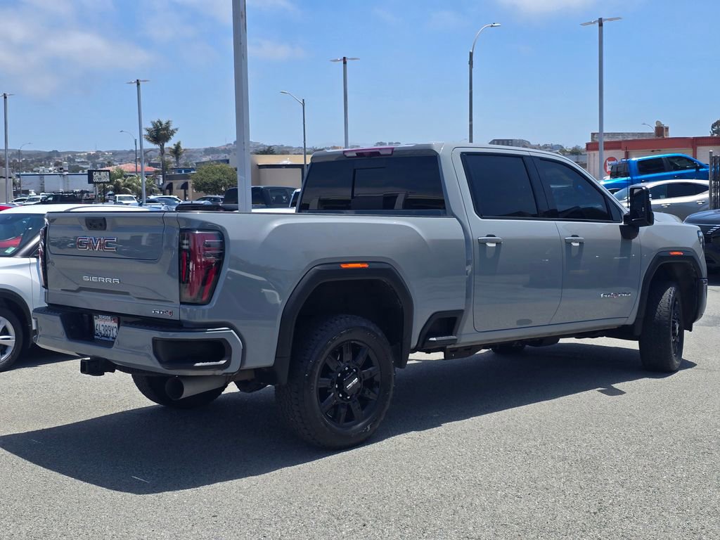 Used 2024 GMC Sierra 2500 AT4 w/ AT4 Preferred Package AWD/4WD image 4