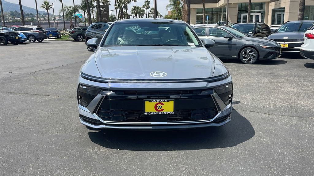 New 2025 Hyundai Sonata SEL image 3