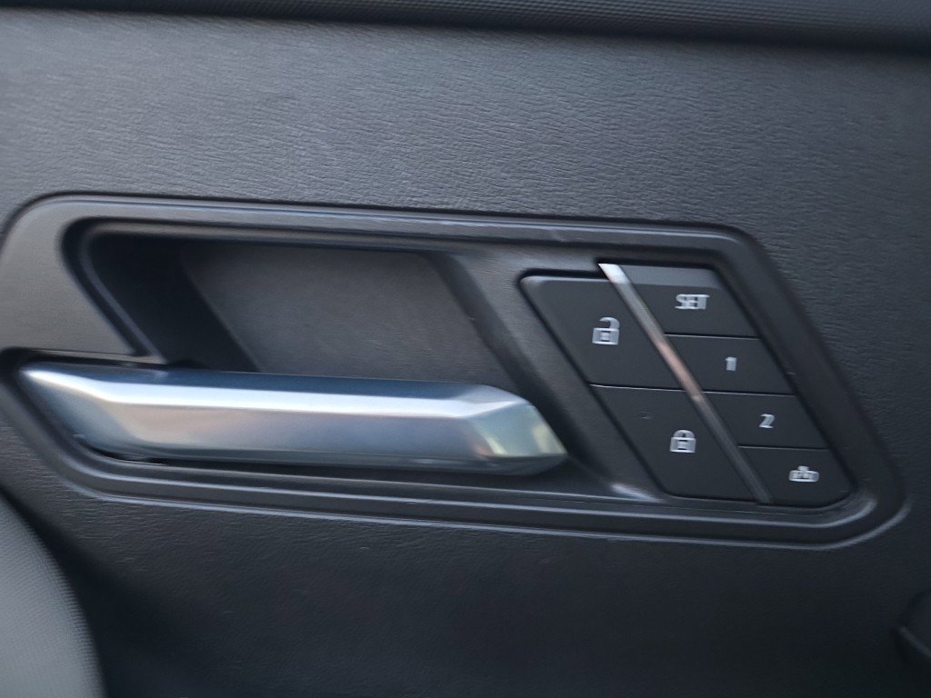 Used 2025 GMC Hummer EV 3X w/ Battery Pack, 24 Module Pack image 12