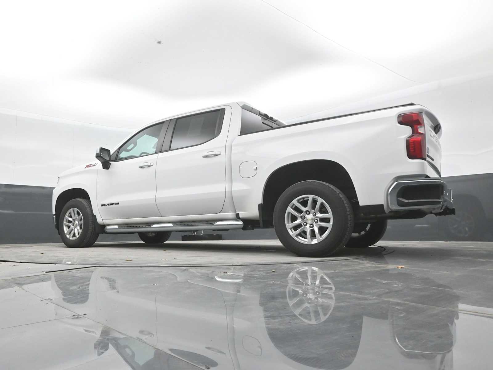 Used 2020 Chevrolet Silverado 1500 LT w/ All-Star Edition AWD/4WD image 23