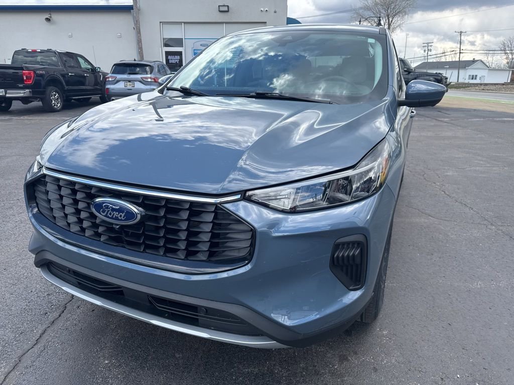 Certified 2023 Ford Escape Active w/ Tech Pack #2 AWD/4WD image 44
