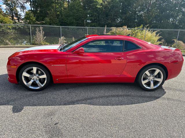 Used 2010 Chevrolet Camaro SS w/ White Stripe Package image 7
