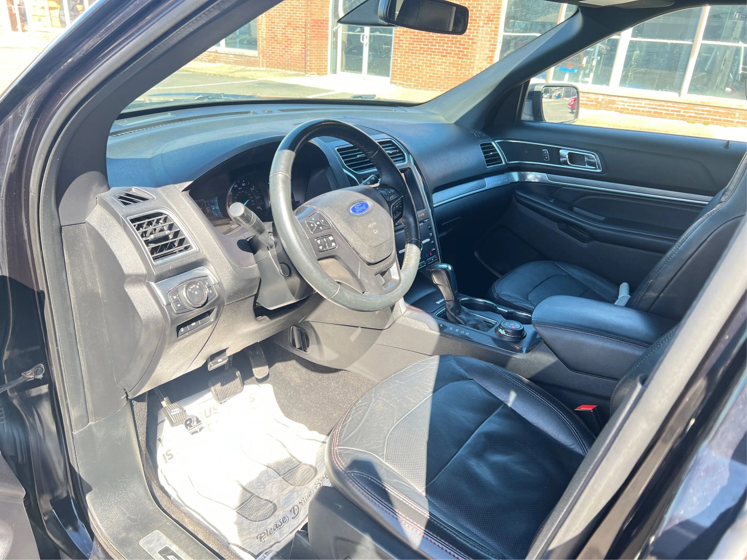 Used 2019 Ford Explorer Sport w/ Equipment Group 401A image 11