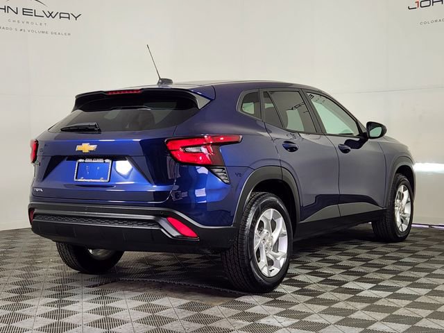 Certified 2024 Chevrolet Trax LS w/ LS Convenience Package FWD image 7