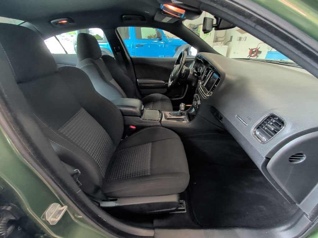 Used 2021 Dodge Charger R/T w/ Blacktop Package RWD image 17