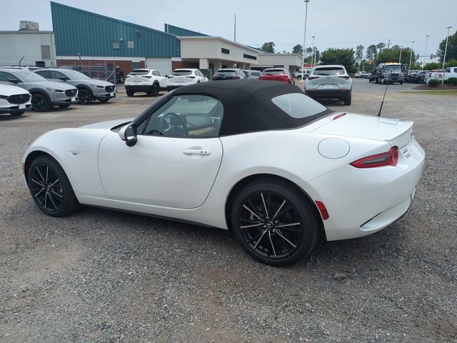 New 2026 MAZDA MX-5 Miata Grand Touring w/ Weather Package RWD image 6