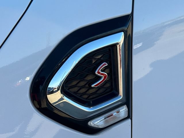 Used 2019 MINI Cooper Countryman S FWD image 6