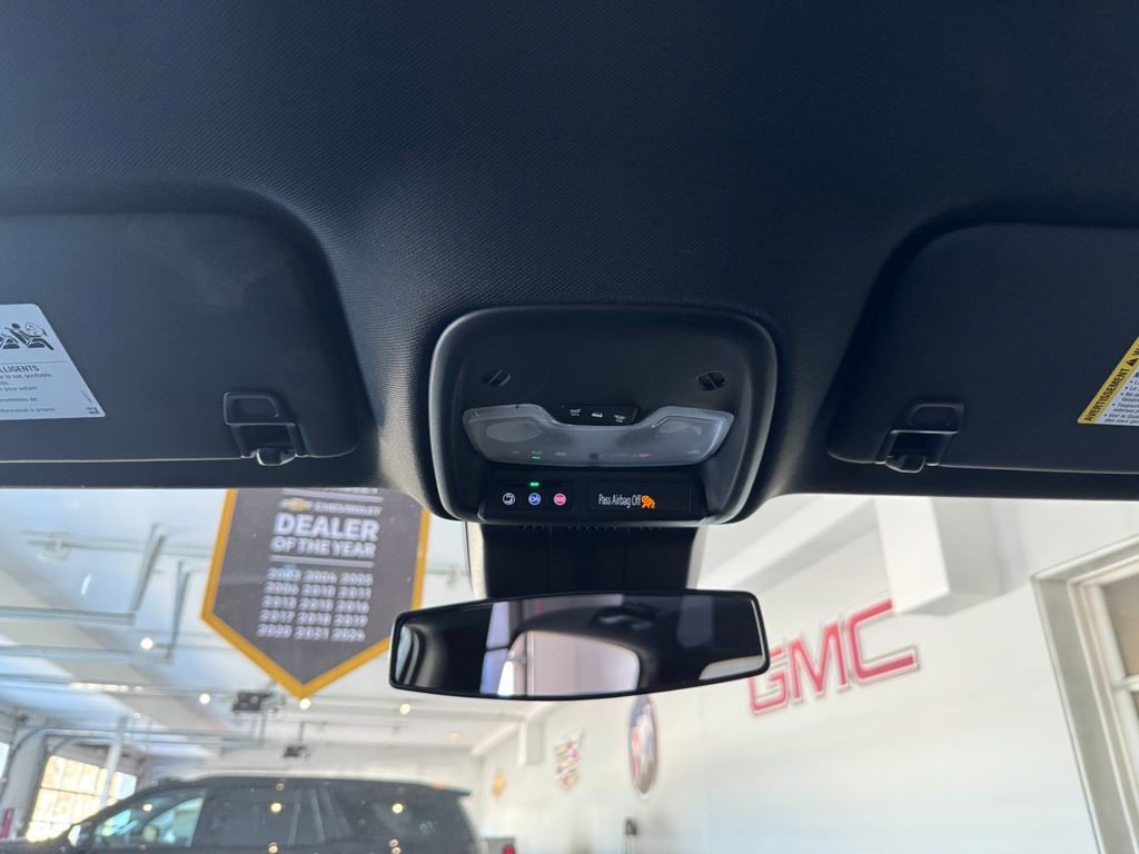 Certified 2025 GMC Canyon Elevation image 23