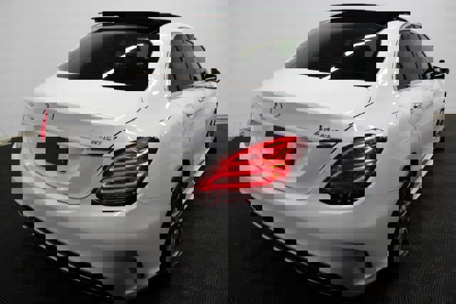 Used 2015 Mercedes-Benz C 400 4MATIC image 9