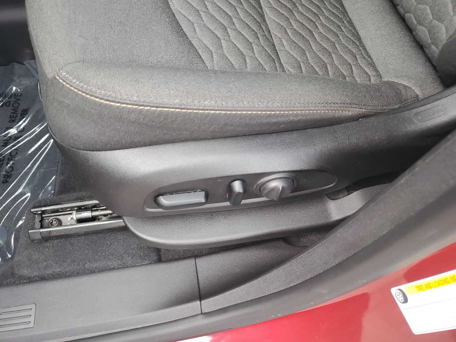 Used 2019 Chevrolet Equinox LT FWD image 18