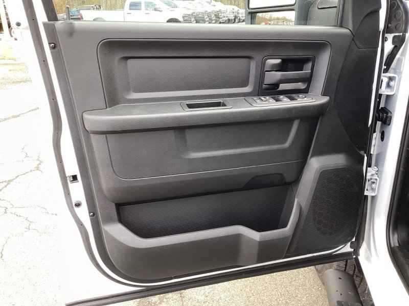 New 2026 RAM 3500 Tradesman image 21