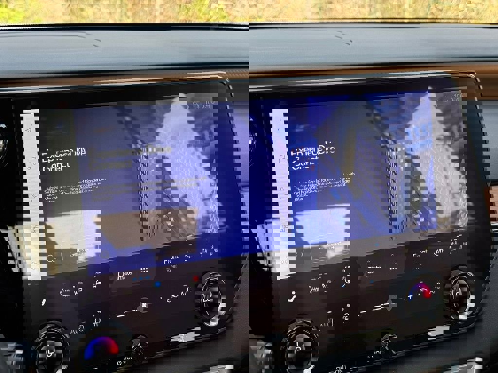 Certified 2023 Lexus RX 350 Premium w/ Cold Area Package image 39