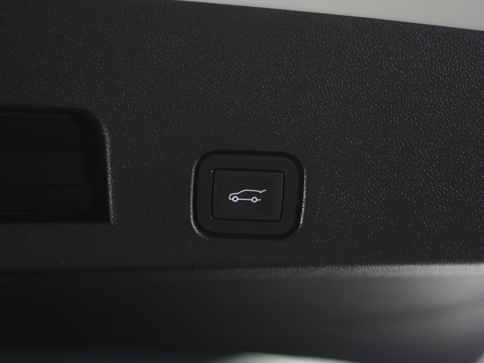 Used 2024 Chevrolet Traverse LT image 19