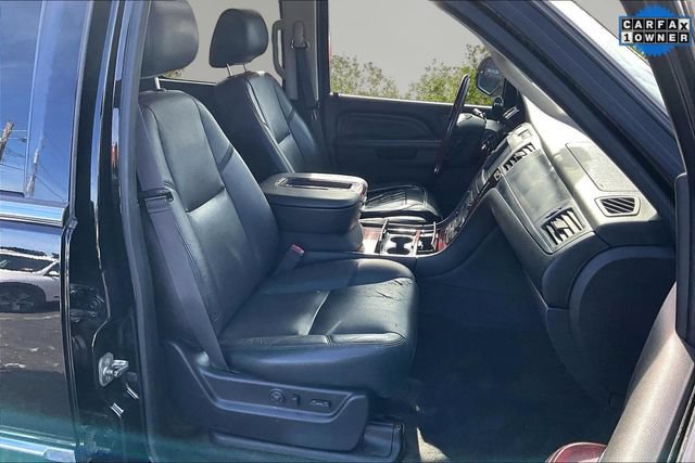 Used 2013 Cadillac Escalade EXT Premium AWD/4WD image 7
