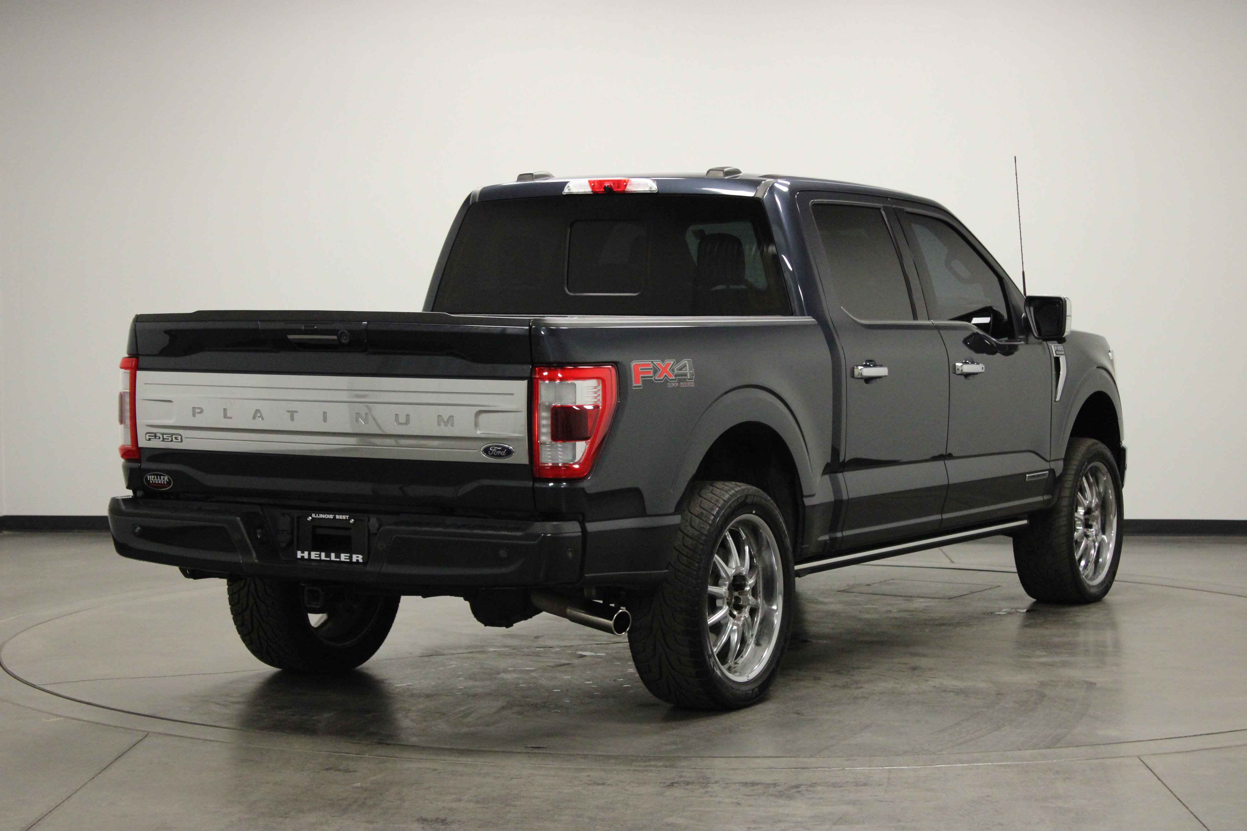 Used 2022 Ford F150 Platinum w/ Equipment Group 701A High image 8