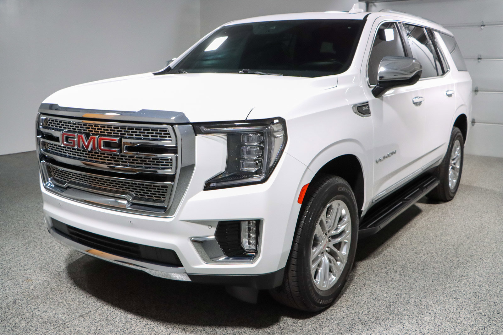Used 2023 GMC Yukon SLT image 37