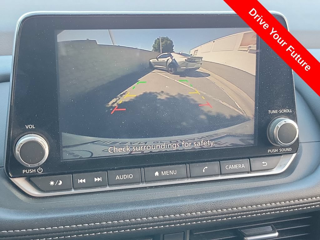 Used 2021 Nissan Rogue S FWD image 10