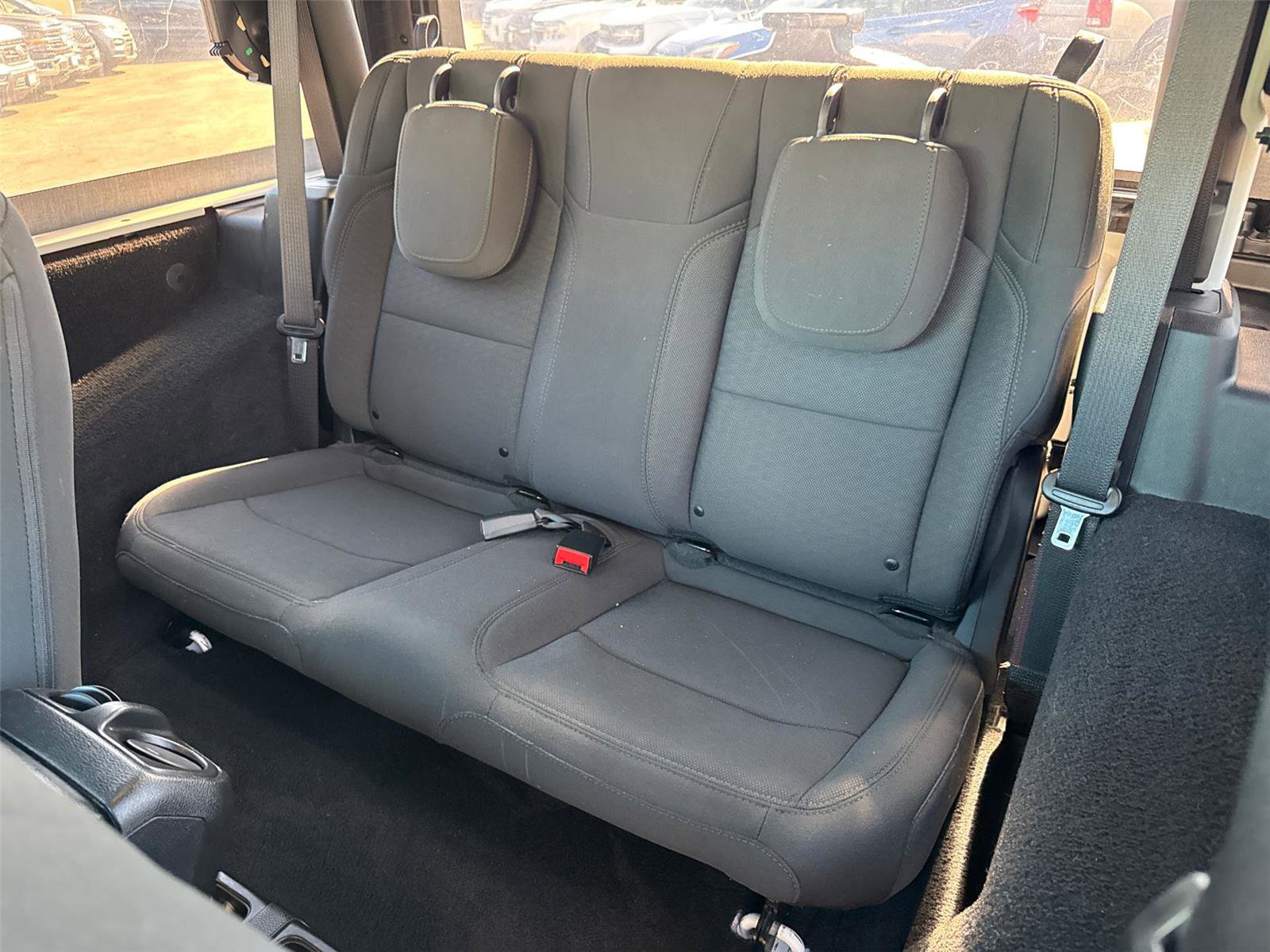 Used 2021 Jeep Wrangler Sport S image 21