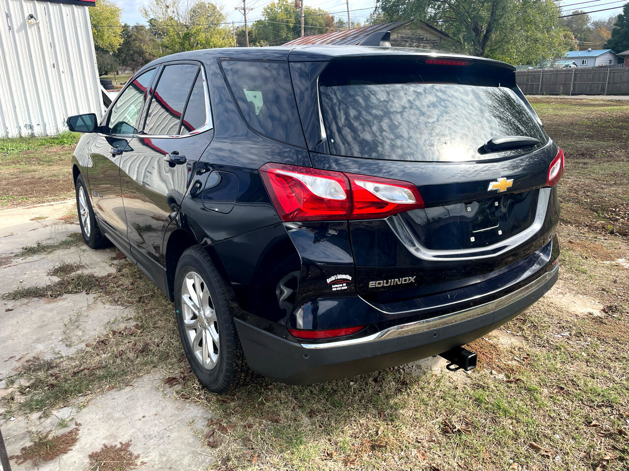 Used 2020 Chevrolet Equinox LT w/ Driver Convenience Package image 3