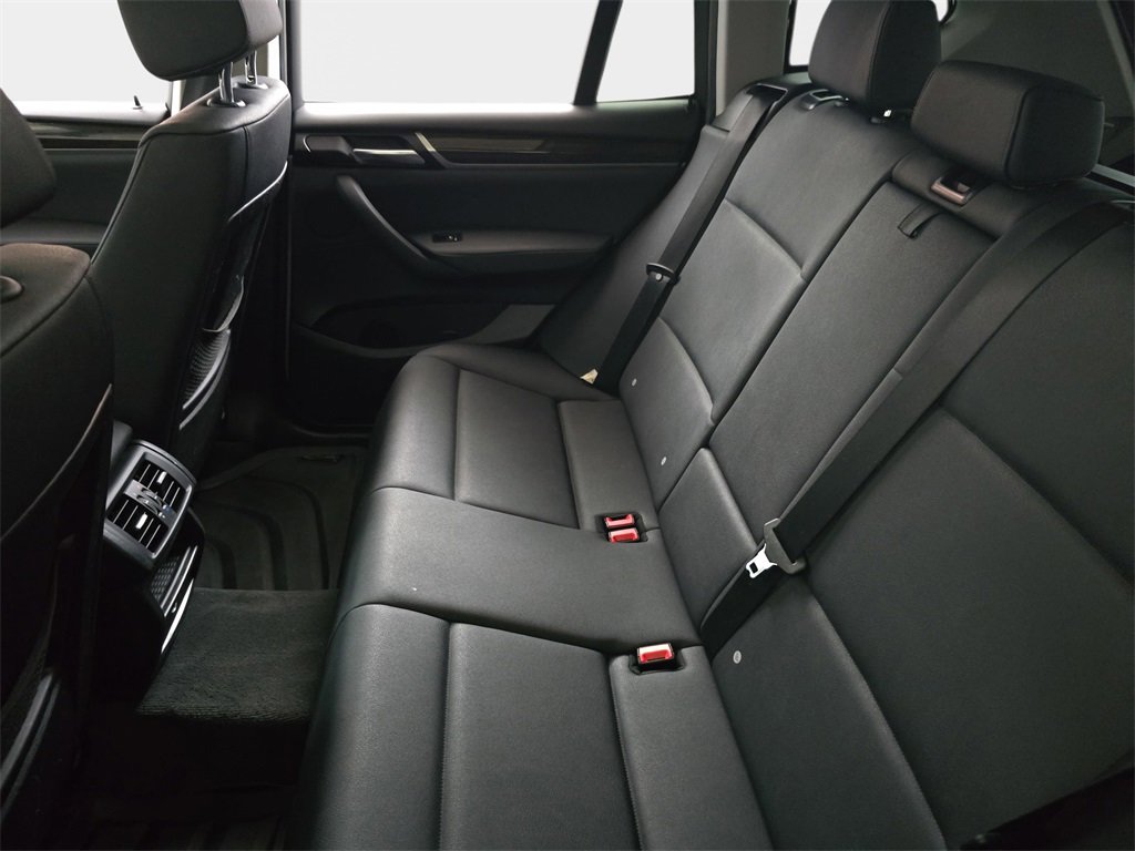 Used 2016 BMW X3 xDrive28d image 17