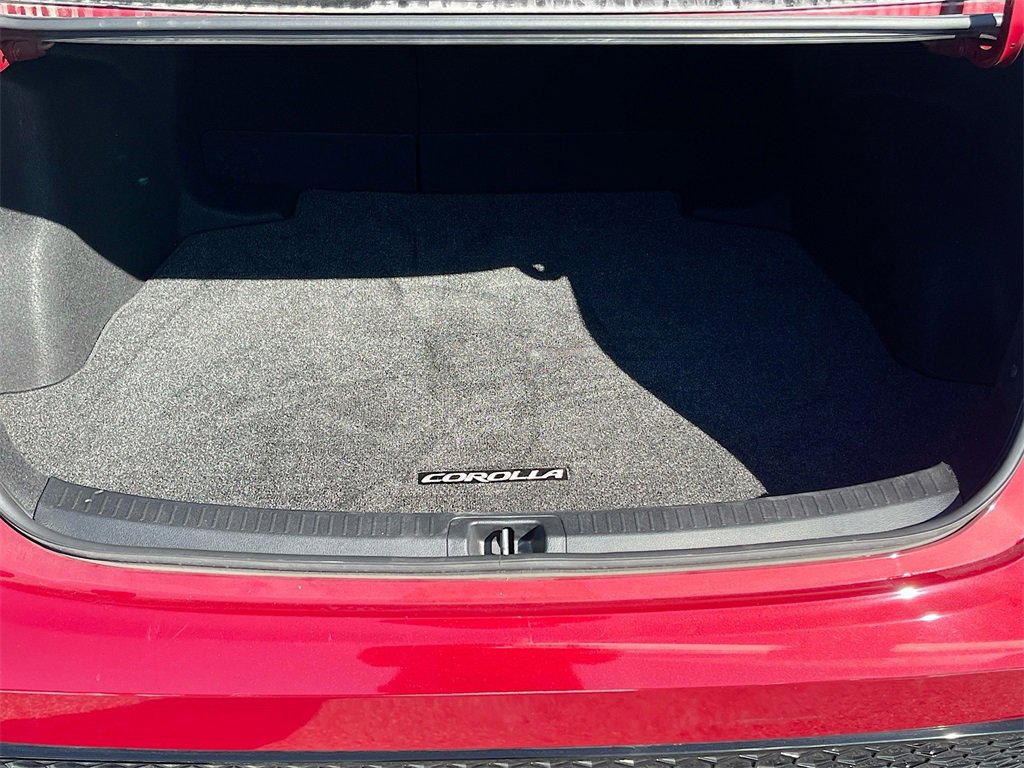Used 2022 Toyota Corolla SE image 23