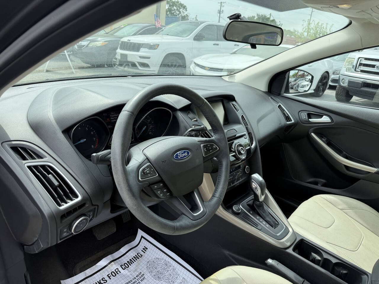 Used 2015 Ford Focus Titanium FWD image 13
