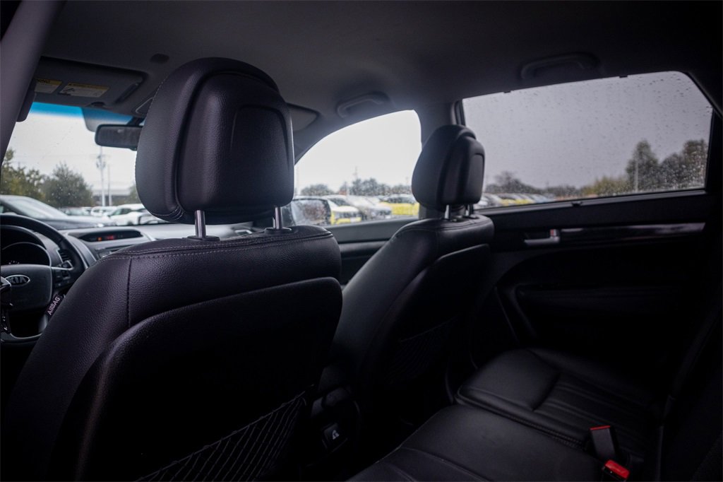 Used 2015 Kia Sorento EX image 24