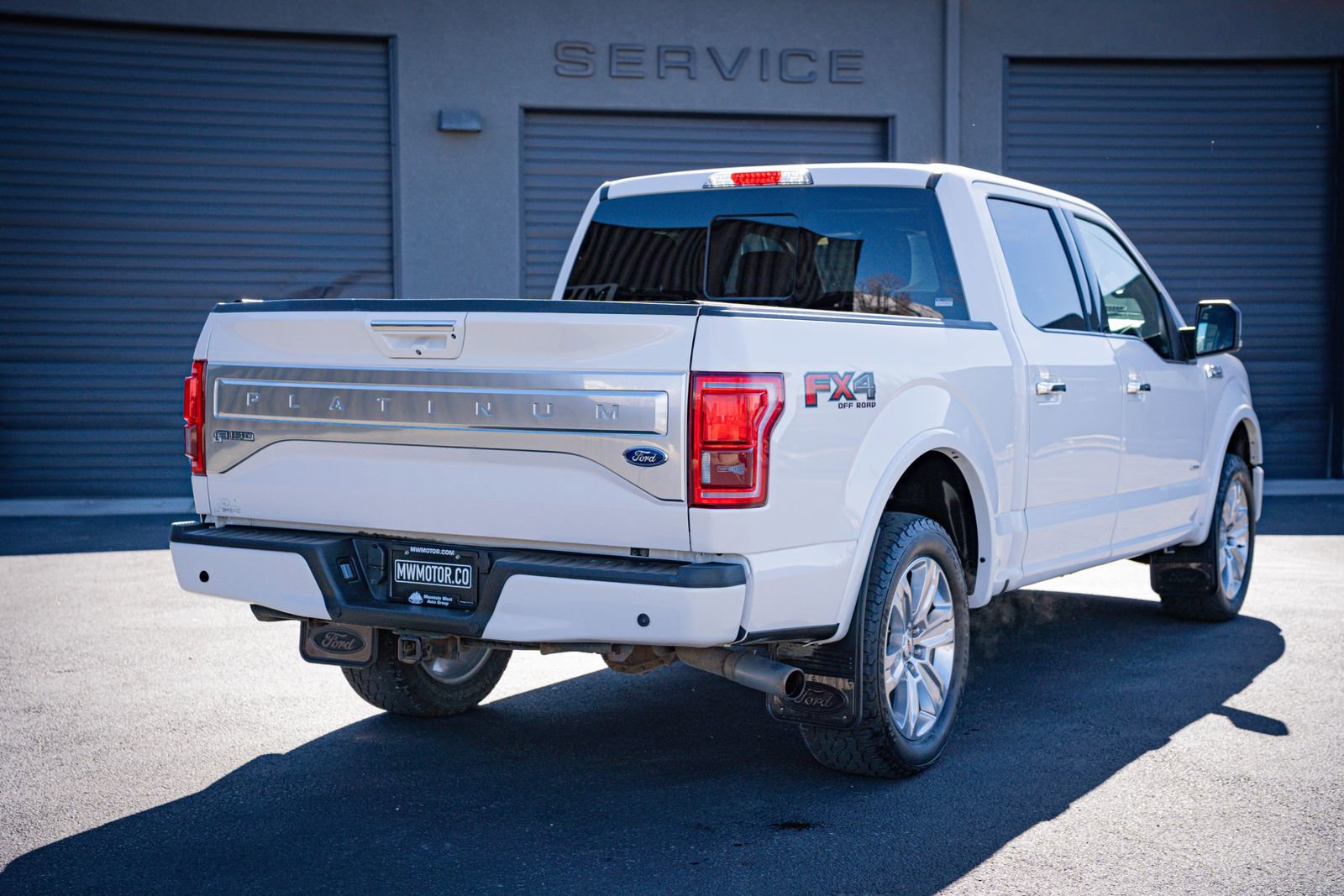 Used 2017 Ford F150 Platinum w/ Technology Package image 7