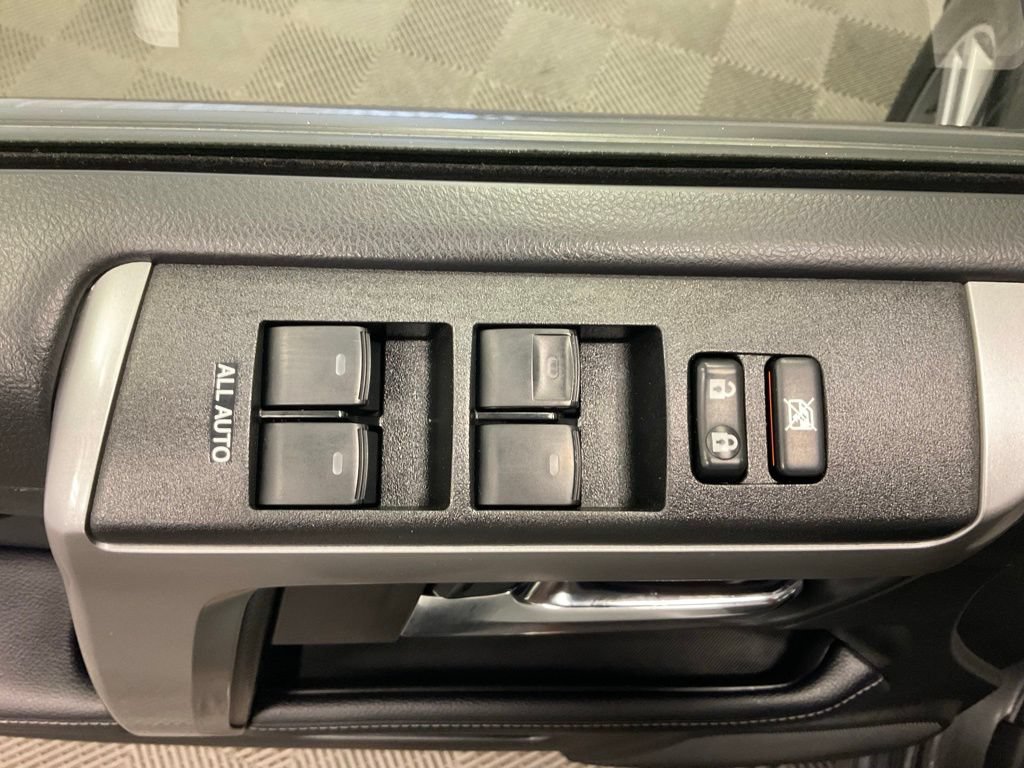 Used 2022 Toyota 4Runner TRD Sport AWD/4WD image 20