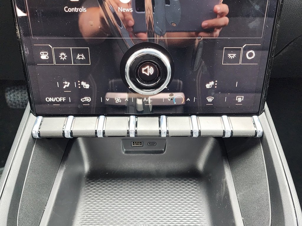 New 2026 GMC Terrain Elevation w/ Black Edition image 28