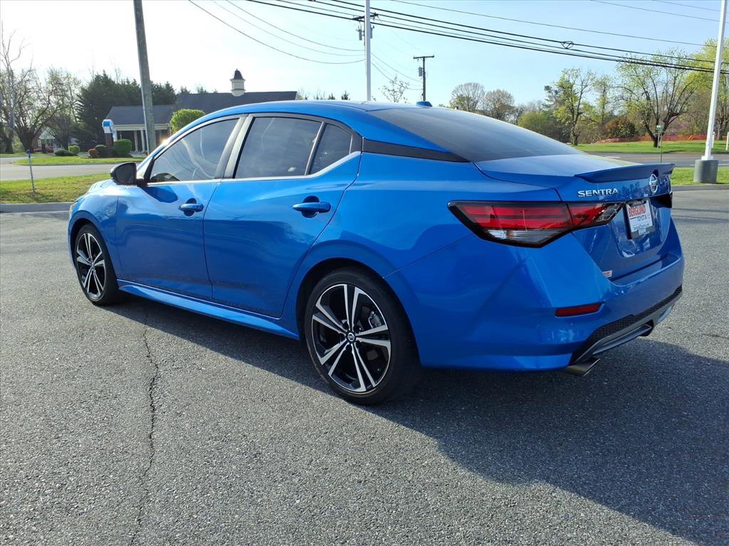 Used 2023 Nissan Sentra SR w/ SR Premium Package FWD image 12