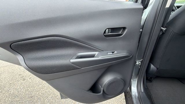 New 2025 Nissan Kicks Play S image 14