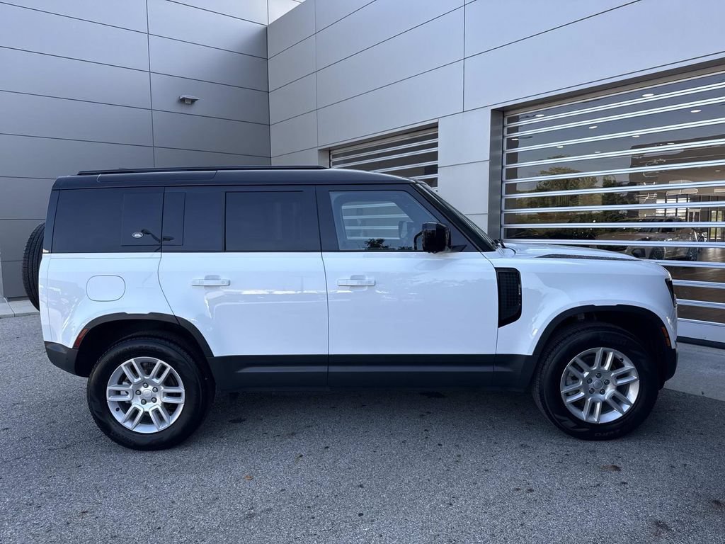 Certified 2023 Land Rover Defender 110 S AWD/4WD image 8
