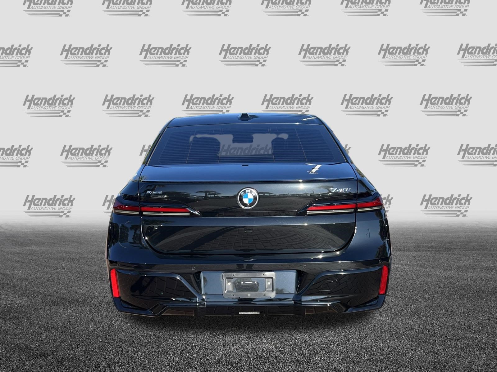 Certified 2024 BMW 740i xDrive AWD/4WD image 9