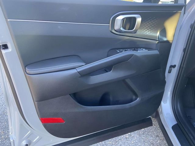 New 2026 Kia Sorento S image 12