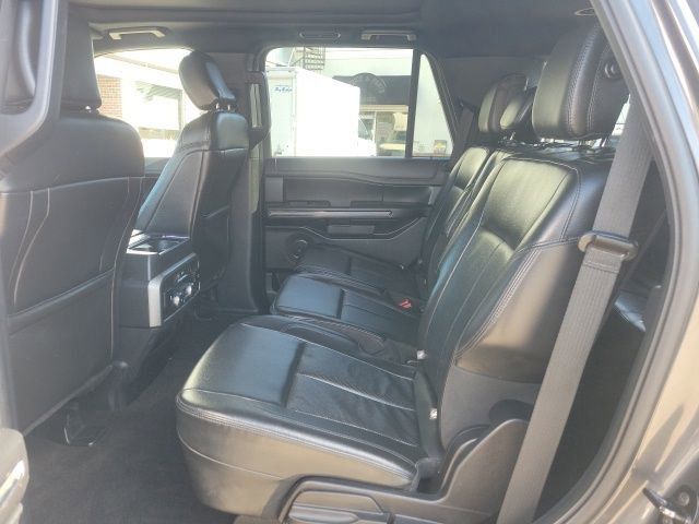Used 2020 Ford Expedition XLT w/ Equipment Group 202A image 21