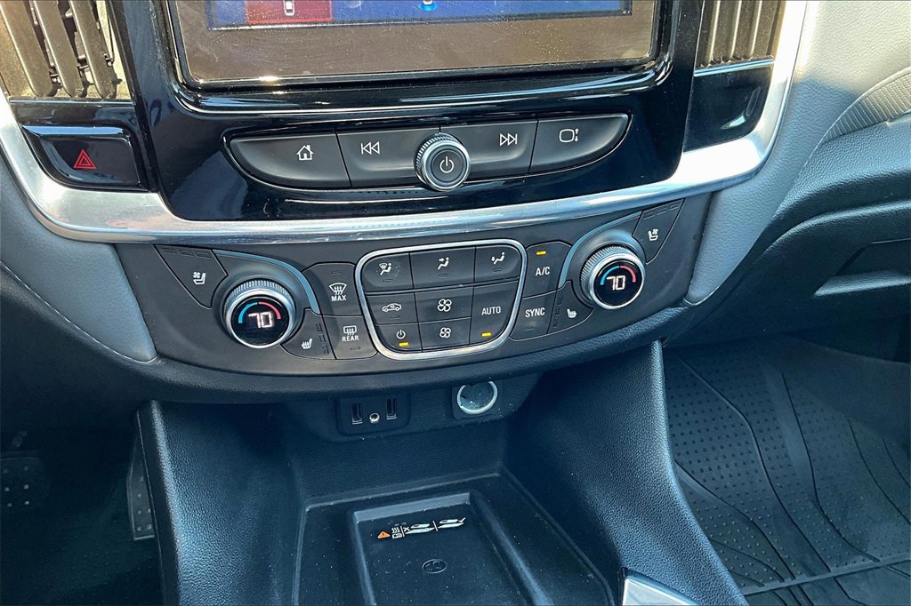 Used 2018 Chevrolet Traverse Premier image 15