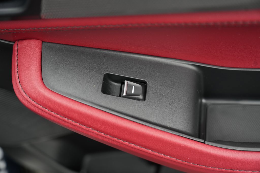 Used 2024 Acura MDX A-Spec image 40