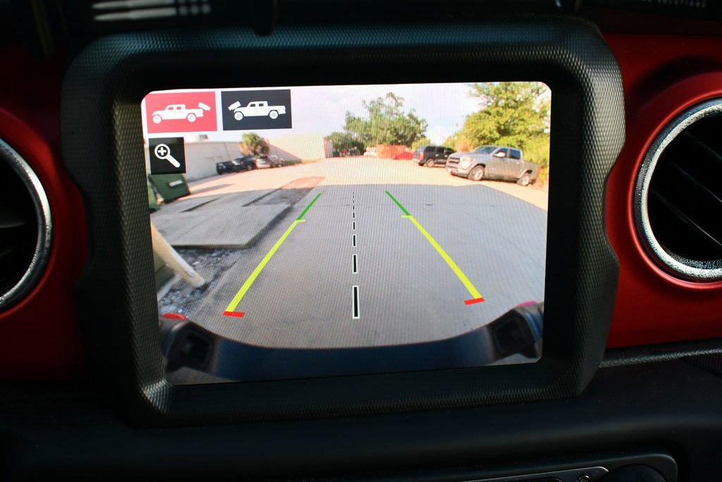 Used 2021 Jeep Gladiator Rubicon w/ Dual Top Group image 60