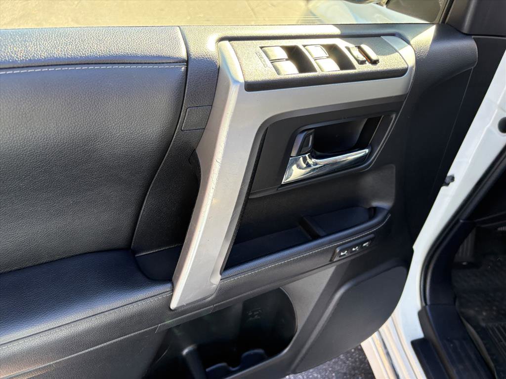 Used 2023 Toyota 4Runner Limited image 21